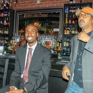 Meet your Posher, Lawrence